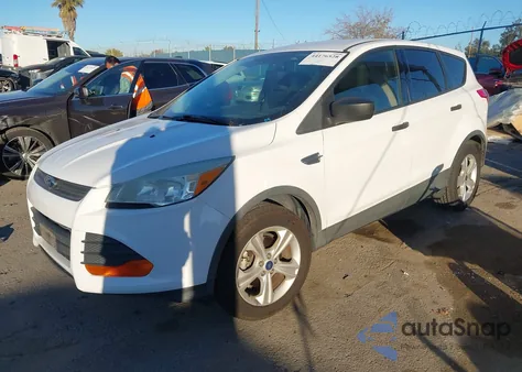 2014 Ford Escape S from USA, damaged, VIN 1FMCU0F75EUE53676